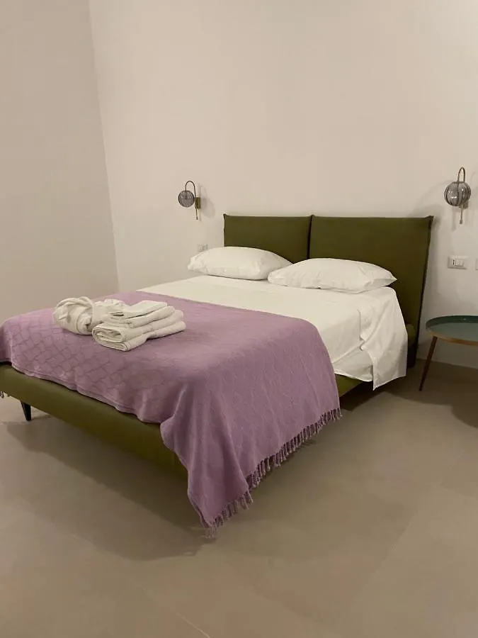 Masseria Santa Barbara 卡尔塔尼塞塔 农家乐