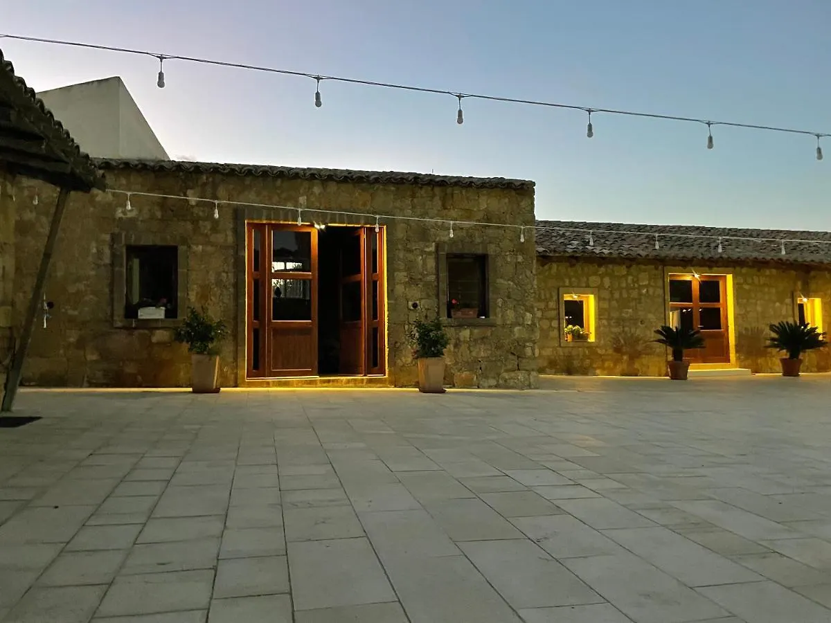 Masseria Santa Barbara Caltanissetta Farm stay